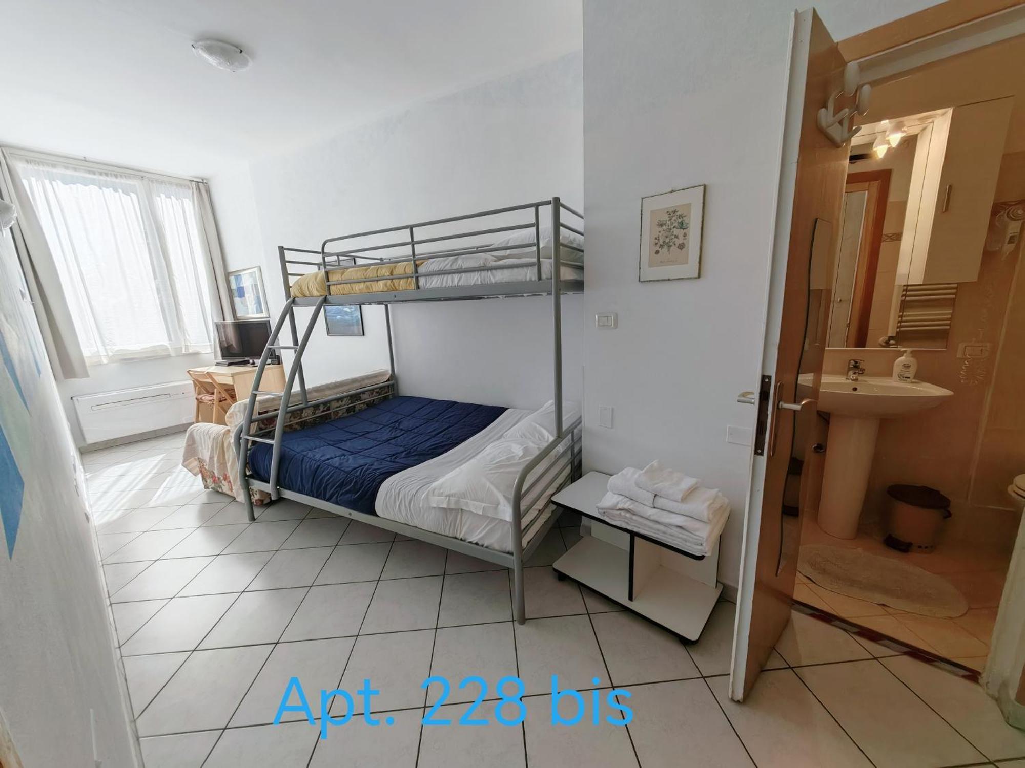 Garda Apartments In Euroresidence Luaran gambar