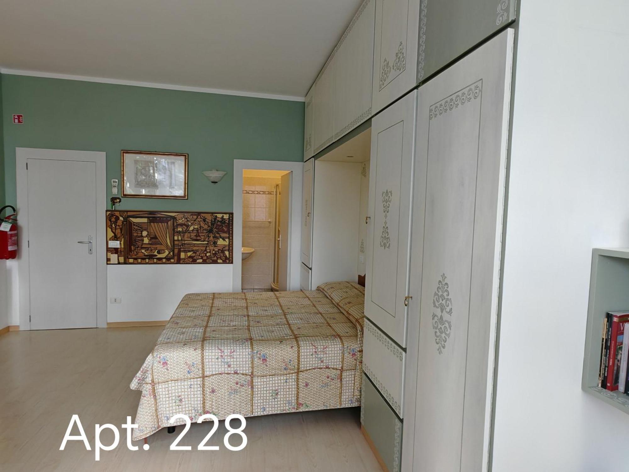 Garda Apartments In Euroresidence Luaran gambar